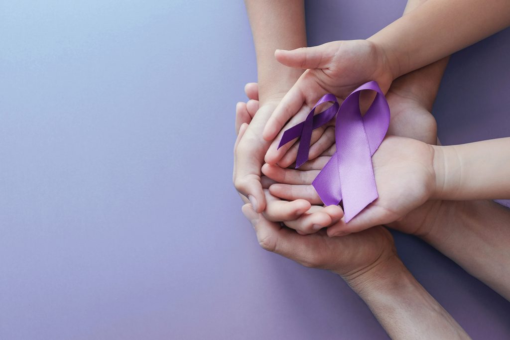 hands-ribbon